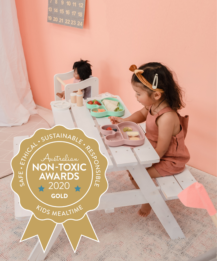 Stickie Plates Awarded Gold in the Non-Toxic Awards