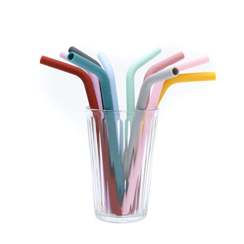 https://www.wemightbetiny.com/cdn/shop/products/Bendie_Straws_-_All_Colours_in_Glass_low_res_1024x1024.jpg?v=1623034074