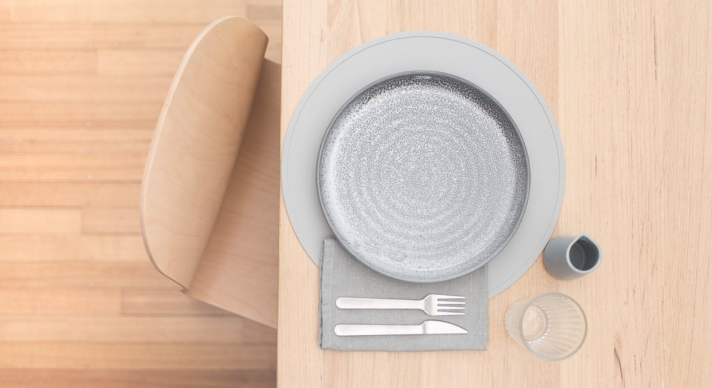 AEIOU Silicone Placemat in Oat Speckle Size 18.90 x 11.81 x 0.1